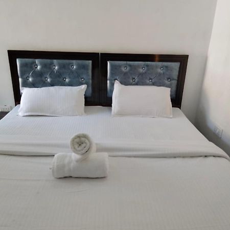 Hotel Paradise Palm Rishikesh Exterior photo
