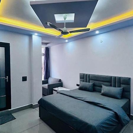 Hotel Paradise Palm Rishikesh Exterior photo